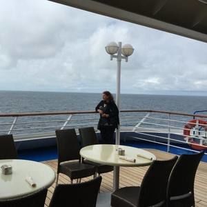 Meet your Posher, Minoo